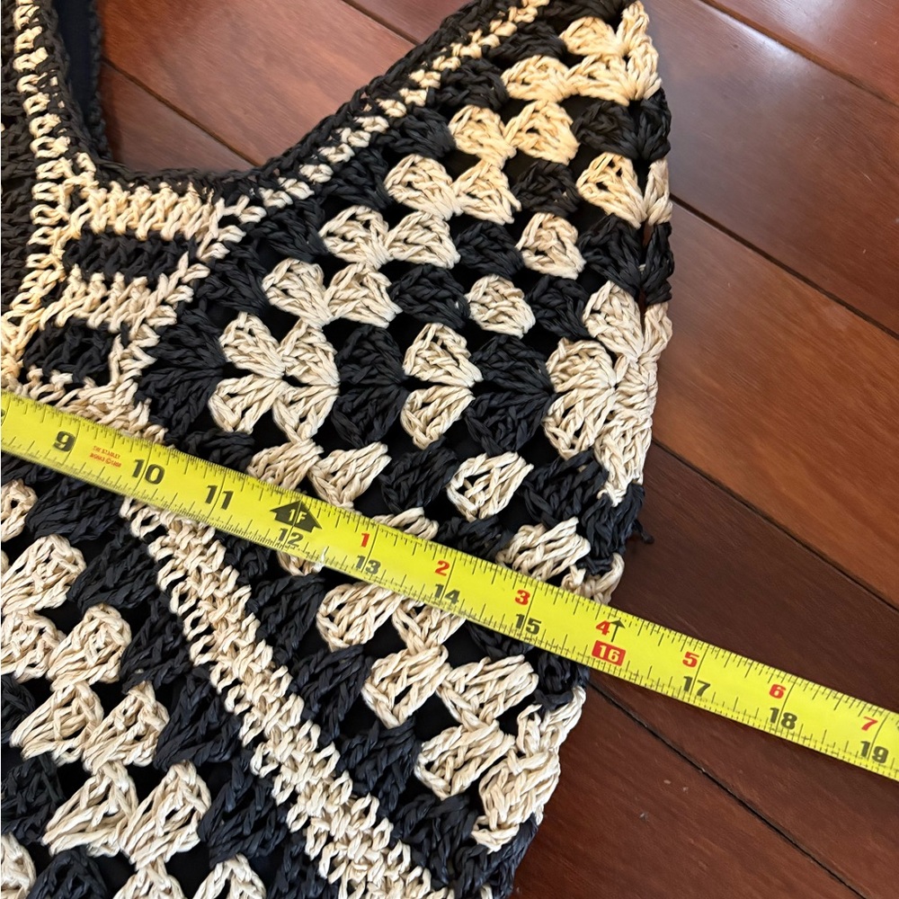 Handmade Black & Cream Crochet Straw Shoulder Bag - Picture 2 of 4